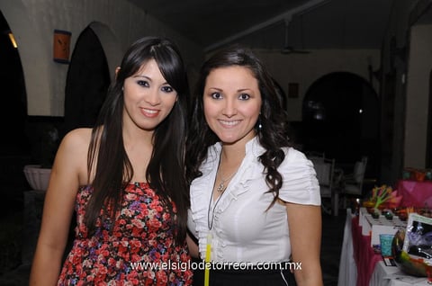 12052012 MARIANA  Fuentes y Karla Gutiérrez.