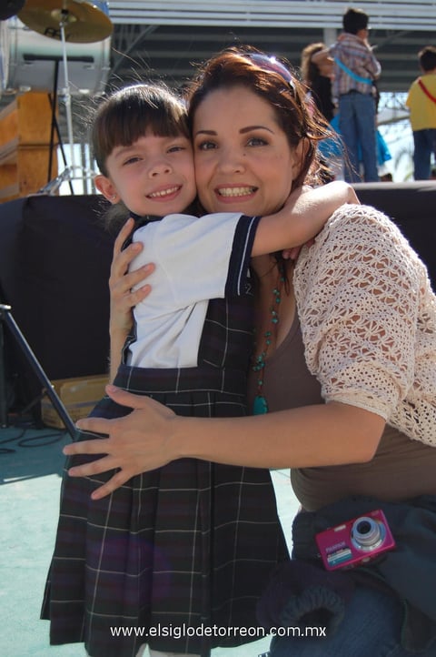 13052012 REGINA  y Alejandra.