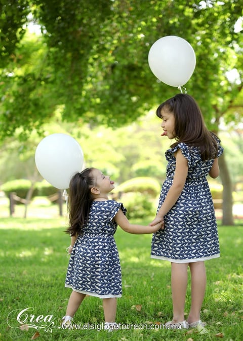 13052012 MUY DIVERTIDAS  lucieron Emma Natalia y María Fernanda, durante la celebración.