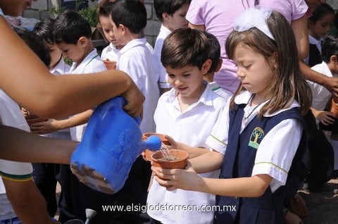 14052012 RENATA  y Emiliano.