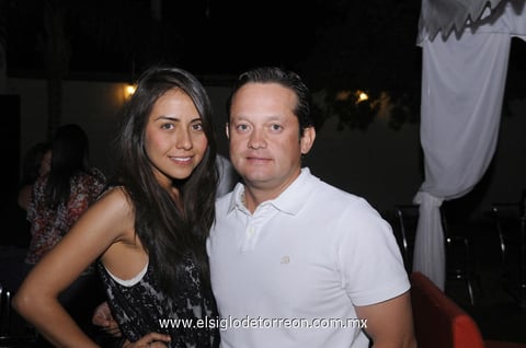 12052012 NANCY  González y Carlos Galván.
