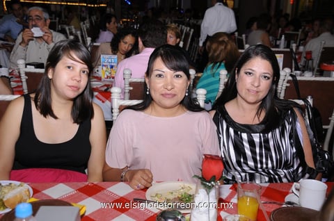 12052012 SULEMA , Elisa y Josefina.