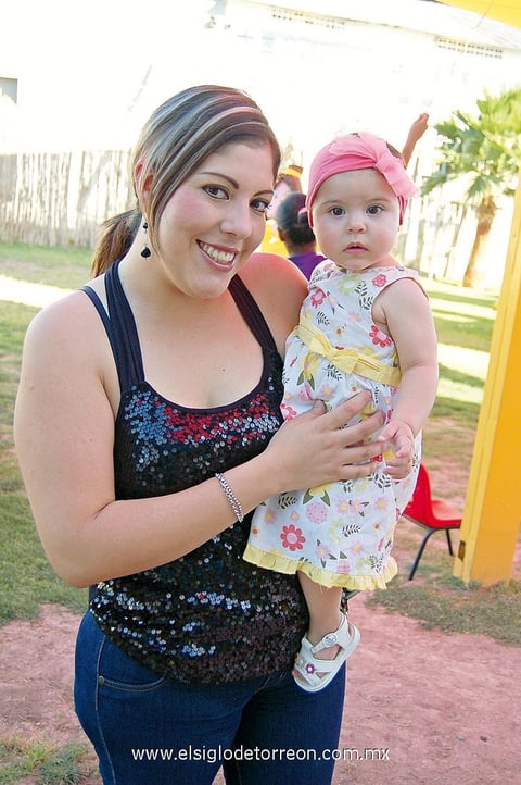 16052012 MELISSA  y Marian López.