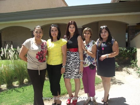 17052012 BERTHA  Peña, Socorro Cháirez, Zoelia de la Cerda, Aracely García y Cristina Tinajero.