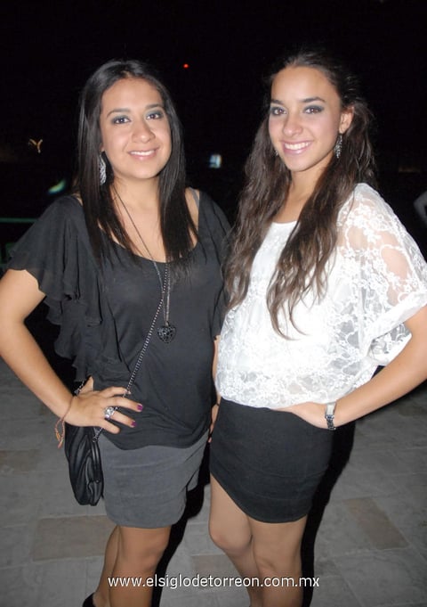 18052012 ALEJANDRA  y Bibiana.