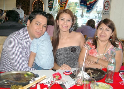 18052012 BÃRBARA , Claudia, JosÃ© Luis y JosÃ© Luis jr.
