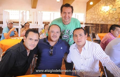 Hugo Veláquez, Manolo Díaz, Elías González y Queco Cepeda.