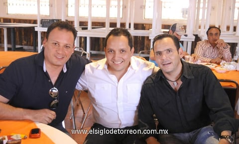Rodolfo, Jan y Hugo.