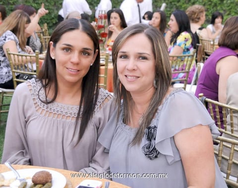 Ana Lucía y Vero.