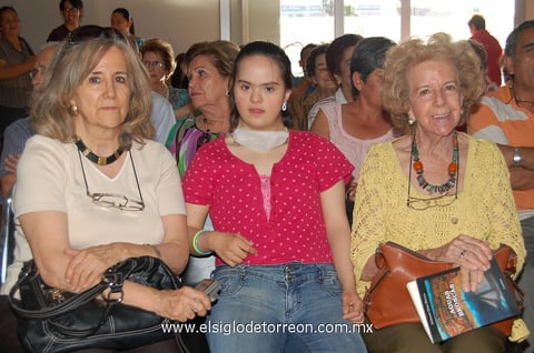 19052012 MAGDA  Madero, Marisol Aguiñaga y Rosa Gámez.