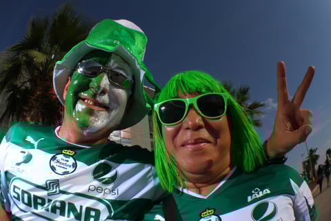El sentimiento guerrero se lleva en la piel, como lo muestran estos aficionados.