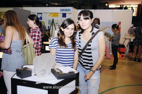 23052012 GINNA  y Ditza.