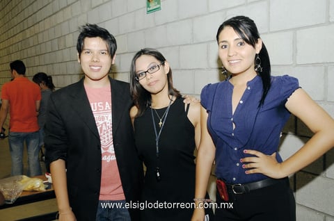 20052012 IVáN  Olivares, Fanny Montañez y Victoria Mijares.