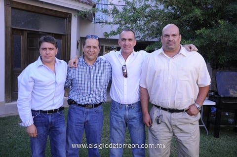 23052012 LUIS , Rogerio, Hugo y Bernabé.