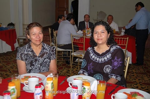20052012 SOCORRO  Luévano y María Ramírez.