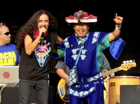 En un momento del festival, Rubén Albarrán, vocalista de Café Tacvba, pidió al público realizar un ritual masivo de psicomagia a favor de Wirikuta, el que dijo, fue recomendado por el tarotista, director de cine, psicomago y escritor chileno Alejandro Jodorowsky.