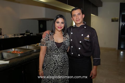 28052012 SUE  Ellen Borrego y Rodolfo Salinas.