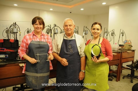 27052012 ALMA  Chapa, Alfredo Garza y Martha Saldaña.