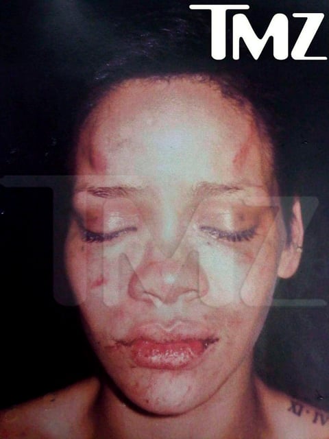 Rihanna sufrió agresión por parte de Chris Brown tras una fiesta previa a los Grammy en el 2009