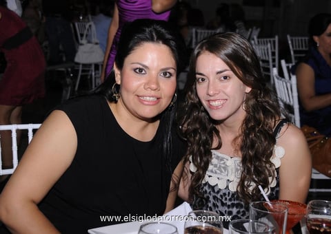 30052012 SILVIA  Cavanzón y Sofía Campillo.