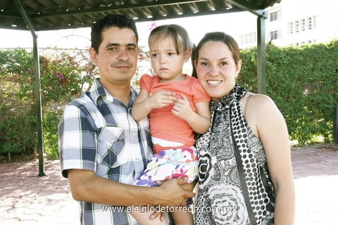 30052012 RUBéN , Dany y Carolina.