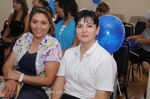 30052012 MARTHA  Constantino y Liliana Rodríguez.