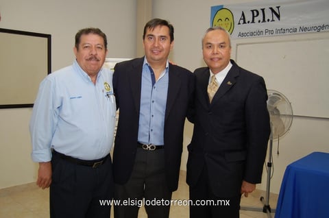 30052012 MAURO  Luján, Cutberto Frías y Miguel Chong.