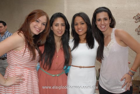 31052012 NOEMí , Sofía, Grisel y Daniela.
