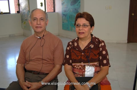 03062012 ADAN  y Martha Escott.