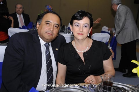 03062012 PABLO  Alvarado y María Teresa de Alvarado.