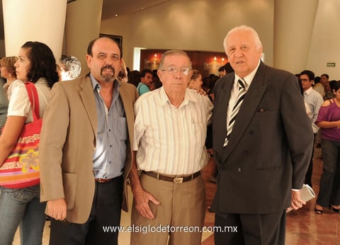 04062012 JOSé  Jesús Sánchez, Vicente Mireles y Arturo Berrueto.
