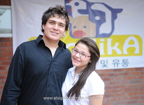 05062012 FRANCO  Escandón e Ingrid Cháirez.
