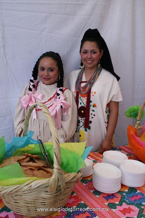 05062012 ILSE  Gallegoe e Ilse Cerna.