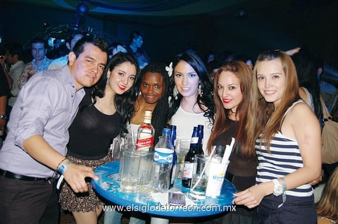 08062012 TONY , Fanny, Loriet, Mariana, Lucía y Gaby.