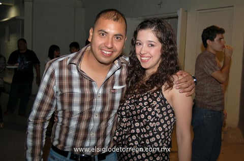 10062012 ARMANDO  y Paty.