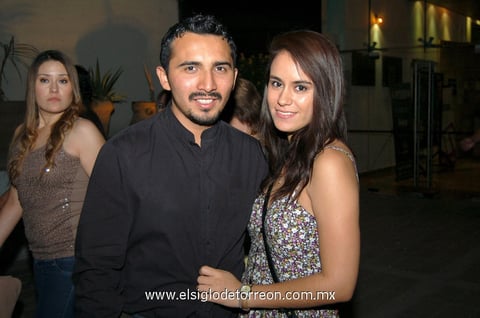 10062012 ELIUD  y Rose.