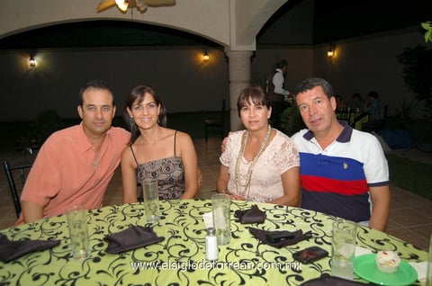 11062012 RAúL,  Teté, Alicia y David.