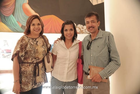 10062012 DIANA  Alatorre Escobedo, Astrid Alba Alatorre y Juan Ramón Alba Hernández.