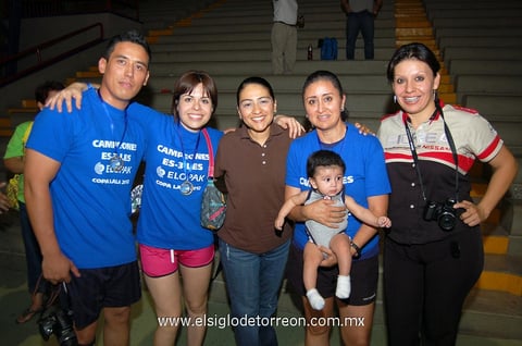 12062012 NELSON  Tudo, Elizabeth Castro, Analí Salas, Juan Pablo, Lulú Cavazos y Edna Jiménez.