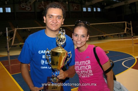 12062012 JUAN  José Blanqueto y Lilia Pérez.