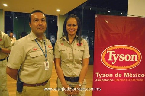 14062012 MIGUEL  Márquez y Eli Casas.