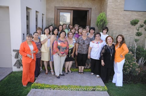 18062012 NUEVA  mesa directiva del club: Clelia de Hernández, Lupita de Pereyra, María Elena de Salazar, Tita Mijares, Luz María Sarmiento y Beatriz.
