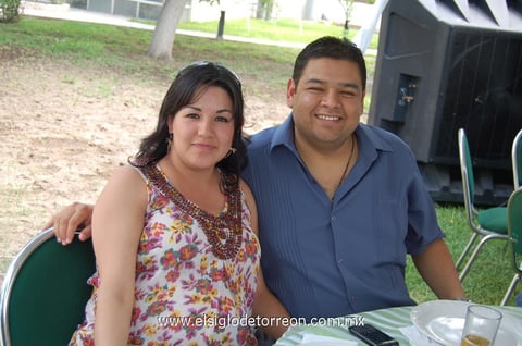 17062012 INéS  Torres y Gerardo Gutiérrez.