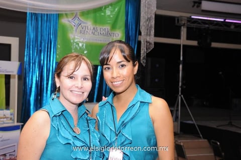 17062012 CLAUDIA  Cabrera y Laura Delgado.