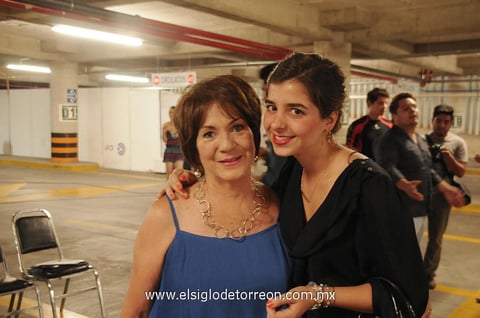 16062012 ÁNGELES  Jaidar y Vero Marcos.