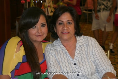 16062012 VERóNICA  Vázquez, Adriana y Paola Sandoval.