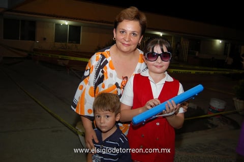 20062012 NELLY , Emilio y Karen.