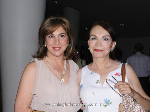 19062012 PAMELA  Zapata, Julieta González y Ricardo Orozco.