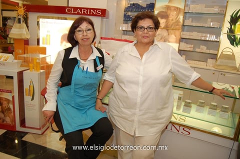 20062012 MAYELITA  Gama y Lourdes Salinas.