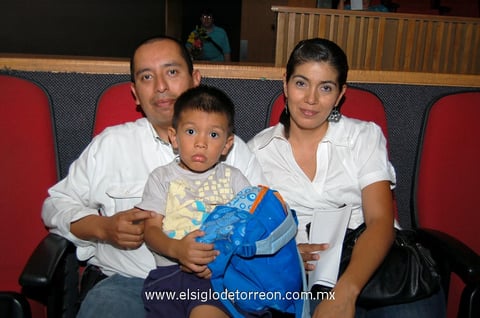21062012 RAúL , Leonel y Daysi.